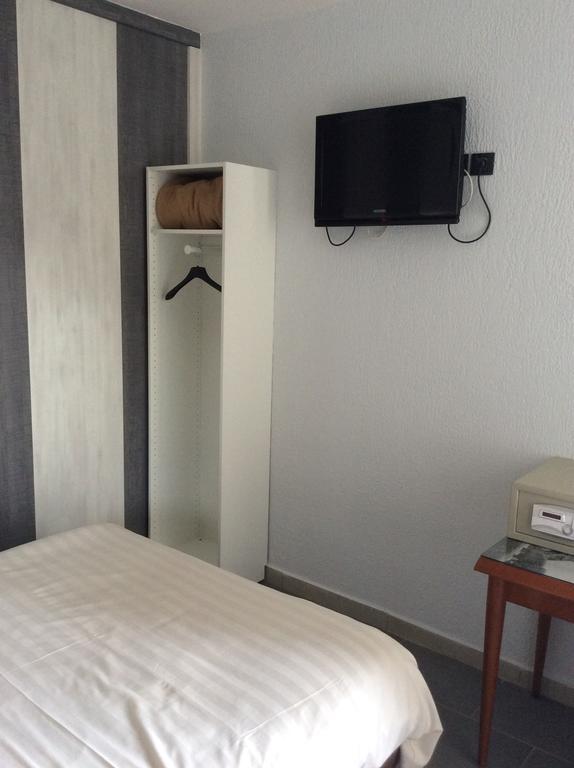 Hotel Paname Клиши Екстериор снимка
