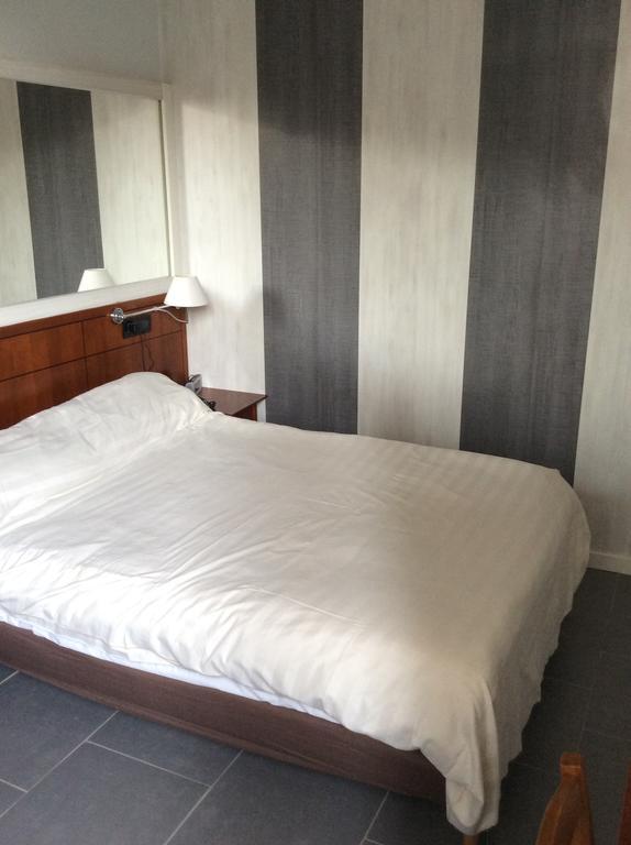 Hotel Paname Клиши Екстериор снимка